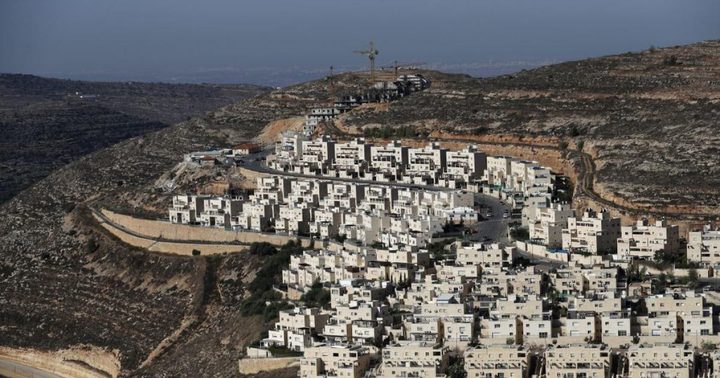 نتنياهو يوقّع "اتفاق إطار" ضمن خطة (E1) لتوسيع المستعمرات المحيطة بالقدس المحتلة