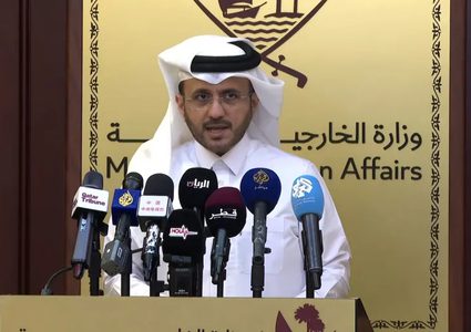 الأنصاري: استئناف المفاوضات لا يبدو واقعياً في ظل قصف المفاوض والوسيط