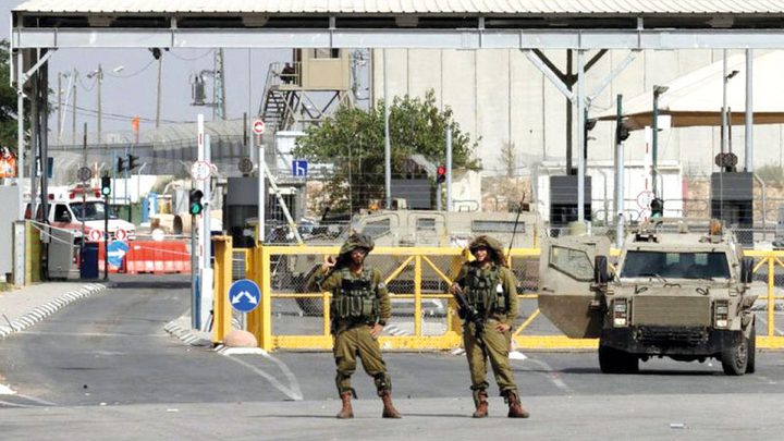 الخارجية تطالب بإجراءات دولية تجبر الاحتلال على تفكيك البوابات الحديدة بالضفة