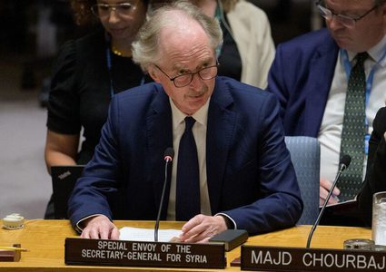 المبعوث الأممي إلى سوريا يعلن الاستقالة من منصبه