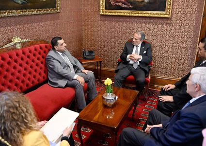 البيرو وفلسطين تعقدان محادثات لإعادة السلام إلى الشرق الأوسط