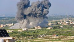 5 شهداء بينهم 3 أطفال بقصف الاحتلال مدينة بنت جبيل جنوب لبنان