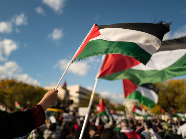 تصاعد الاعترافات الدولية بالدولة الفلسطينية يفجر عاصفة سياسية في إسرائيل