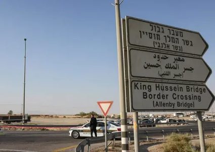 استئناف العمل على معبر الكرامة اعتبارًا من يوم غدٍ الجمعة في كلا الاتجاهين