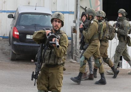 الاحتلال يعتقل 22 مواطنا من محافظة نابلس