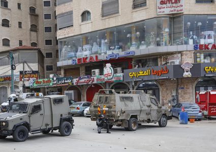 الاحتلال يقتحم بلدة كفر عقب