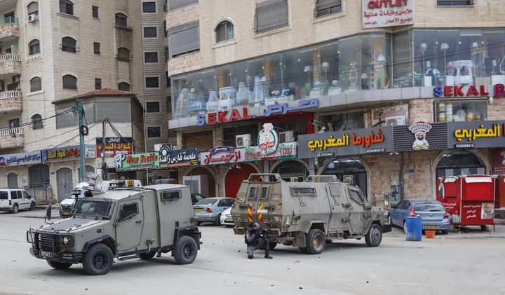 الاحتلال يقتحم بلدة كفر عقب