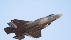 إسبانيا تواصل حظر نقل الأسلحة إلى إسرائيل عبر أراضيها