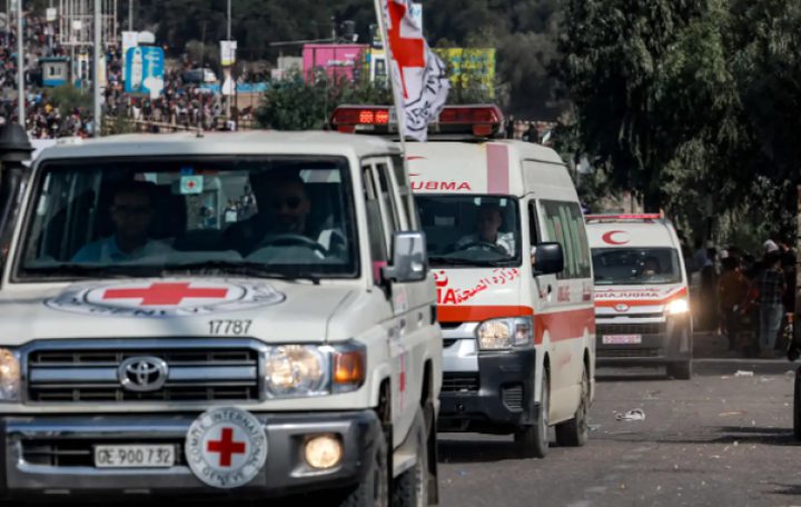"الصليب الأحمر" تعلق عملها مؤقتا بمدينة غزة بسبب تصاعد عدوان الاحتلال