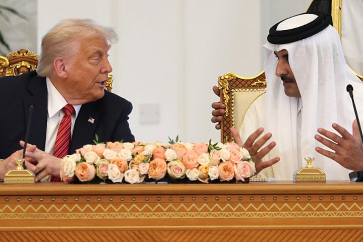 أمير قطر يبحث مع ترامب مستجدات خطة إنهاء حرب غزة