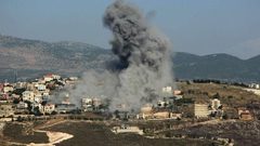 شهيدان وجريح في غارة اسرائيلية على مركبة في جنوب لبنان