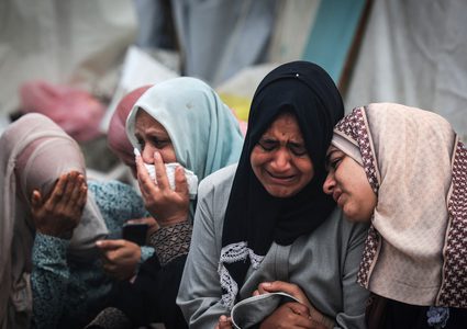 53 شهيدا في قطاع غزة منذ فجر اليوم