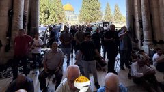 من المصلى القبلي تزامنا مع خطبة الجمعة في المسجد الأقصى المبارك