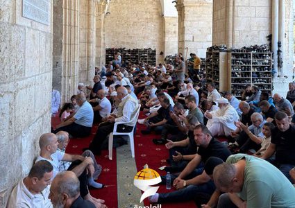 من المصلى القبلي تزامنا مع خطبة الجمعة في المسجد الأقصى المبارك