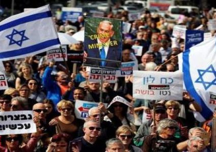 معاريف: غالبية الإسرائيليين تؤيد خطة ترامب