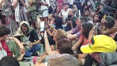 إسبانيا تعتزم تقديم شكوى للجنائية الدولية بأحداث "أسطول الصمود"