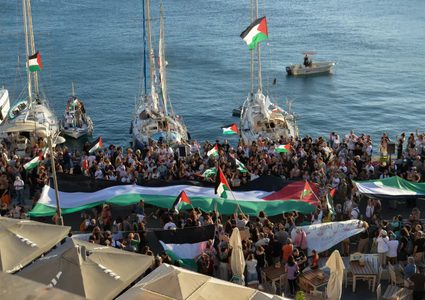 اسبانيا تعتزم تقديم شكوى للجنائية الدولية بشأن احداث اسطول الصمود