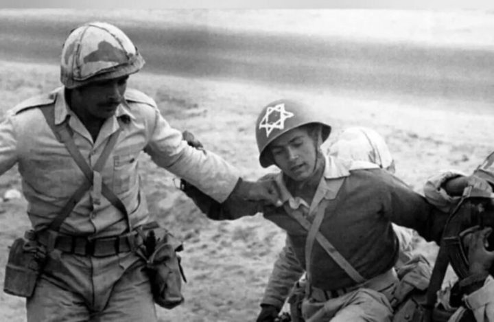 الرئيس السوري يلغي عطلة حرب أكتوبر وعيد الشهداء ويستحدث مناسبات جديدة