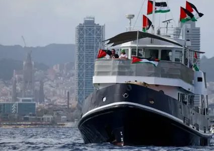 قبطان في"أسطول الصمود": واجهنا معاملة مهينة من الاحتلال وسنواصل مهمتنا الإنسانية