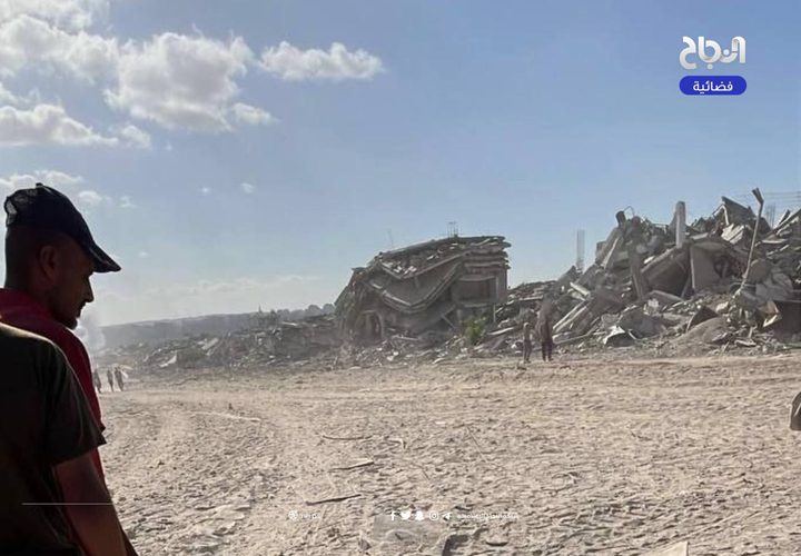 مواطنون يعودون إلى أحياء مدينة غزة التي هجروا منها قسرا خلال عدوان الاحتلال الواسع عليها.