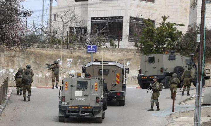 قوات الاحتلال تقتحم رام الله والبيرة