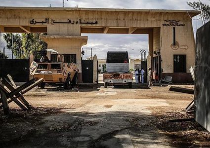 سلطات الاحتلال تبقي معبر رفح مفتوحا عقب تسليم جثث الرهائن