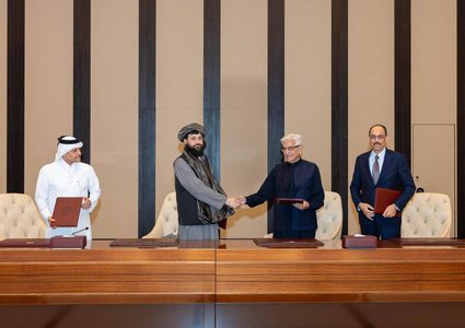 باكستان وأفغانستان تتفقان على وقف فوري لإطلاق النار بوساطة قطرية وتركية