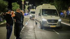 جيش الاحتلال يتسلم جثة أسير عبر الصليب الأحمر