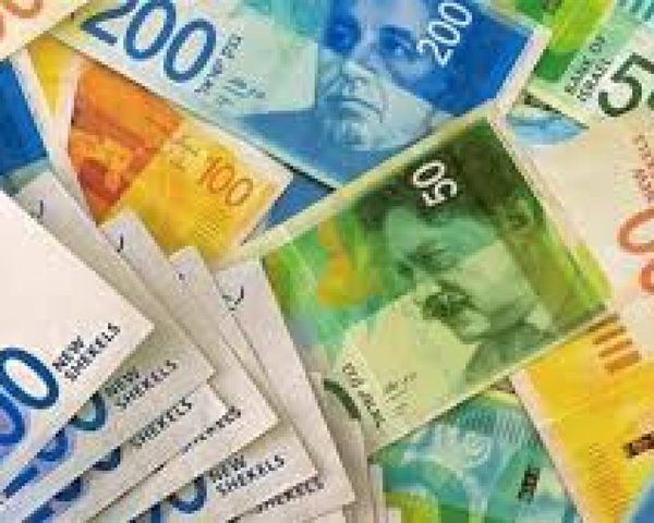 ارتفاع طفيف على الدولار: اسعار العملات والمعادن