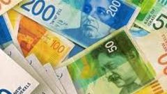 ارتفاع طفيف على الدولار: اسعار العملات والمعادن