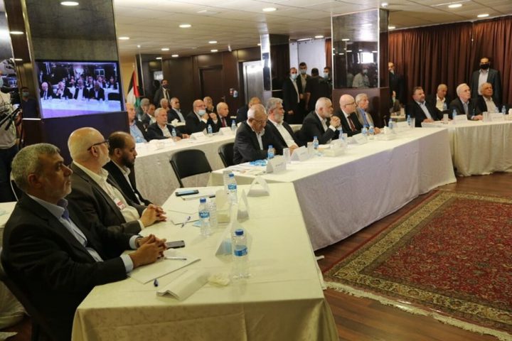 حوار فلسطيني في القاهرة وسط رفض لتعيين بلير حاكما لغزة