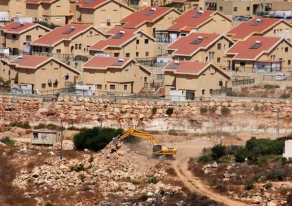 محافظة القدس: الاحتلال يصادق رسميًا على مخططين استيطانيين في E1