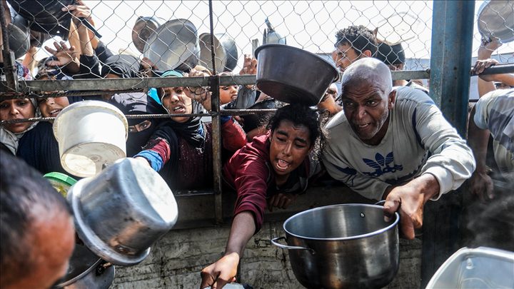 أمريكا تدرس خطة مساعدات لغزة قد تحل محل مؤسسة غزة الإنسانية