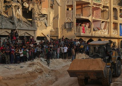 مسؤول إسرائيلي: حماس لا تعرف مكان خمسة جثث