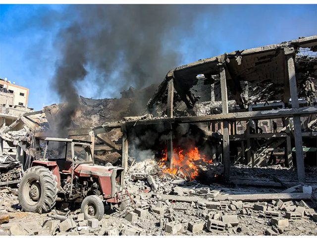 شهيدان متأثران بجروحهما وإصابة طفلين بانفجار جسم مشبوه من مخلفات الاحتلال في غزة