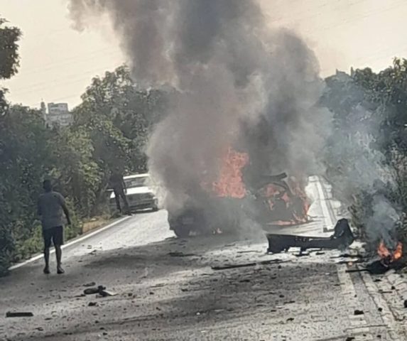 شهيد في غارة للاحتلال استهدفت مركبة شرق لبنان