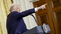 ترامب يوجه انتقادات لحركة حماس .. ويؤكد: الاتفاق صامد