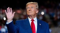 ترامب يلمح إلى احتمال الترشح لولاية ثالثة