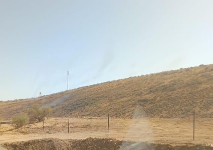 مستعمرون يسيجون أراضي بمساحة 1200 دونم في الأغوار الشمالية