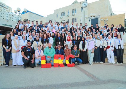 اليوم المفتوح للغات في "النجاح": تنوع ثقافي وتعزيز للمهارات التواصلية