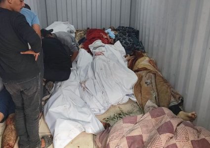 من أمام مستشفى العودة بالنصيرات: مشاهد الحزن بعد مجازر الليل وخرق الاحتلال لوقف إطلاق النار