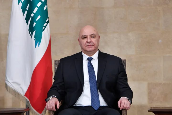 الرئيس اللبناني يطالب الجيش بالتصدي لأي توغل إسرائيلي جنوبي البلاد