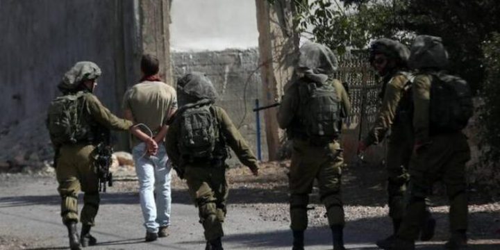 الاحتلال يعتقل خمسة شبان من قلقيلية