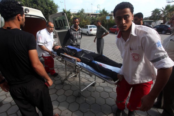 استشهاد شاب وإصابة شقيقه برصاص الاحتلال شرق غزة