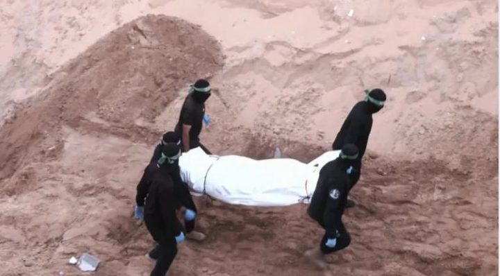 الاعلام العبري: الجثث التي سلمتها حماس ليست لأسرى إسرائيليين