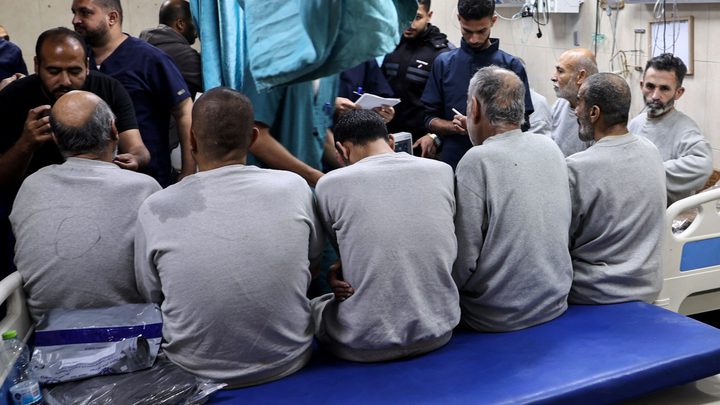 الاحتلال يفرج عن خمسة أسرى من قطاع غزة دون محاكمة