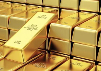 الذهب يتراجع بفعل صعود الدولار وترقب بيانات أمريكية