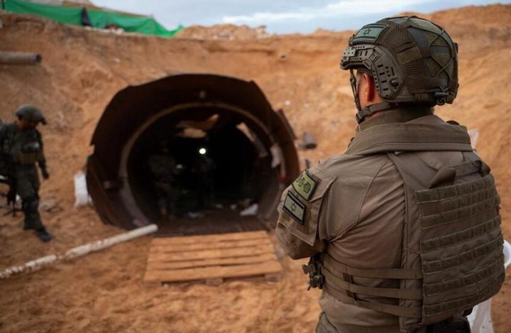 القناة 12: واشنطن تدفع بمبادرة لحلّ أزمة مقاتلي حماس المحاصرين في أنفاق رفح