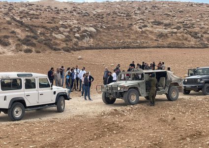 إصابة مواطن جراء اعتداء قوات الاحتلال عليه في بلدة يطا جنوب الخليل