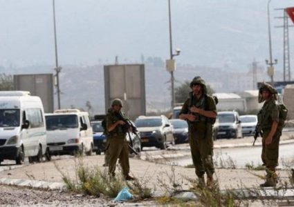 الاحتلال ينصب حاجزا في يبرود شرق رام الله